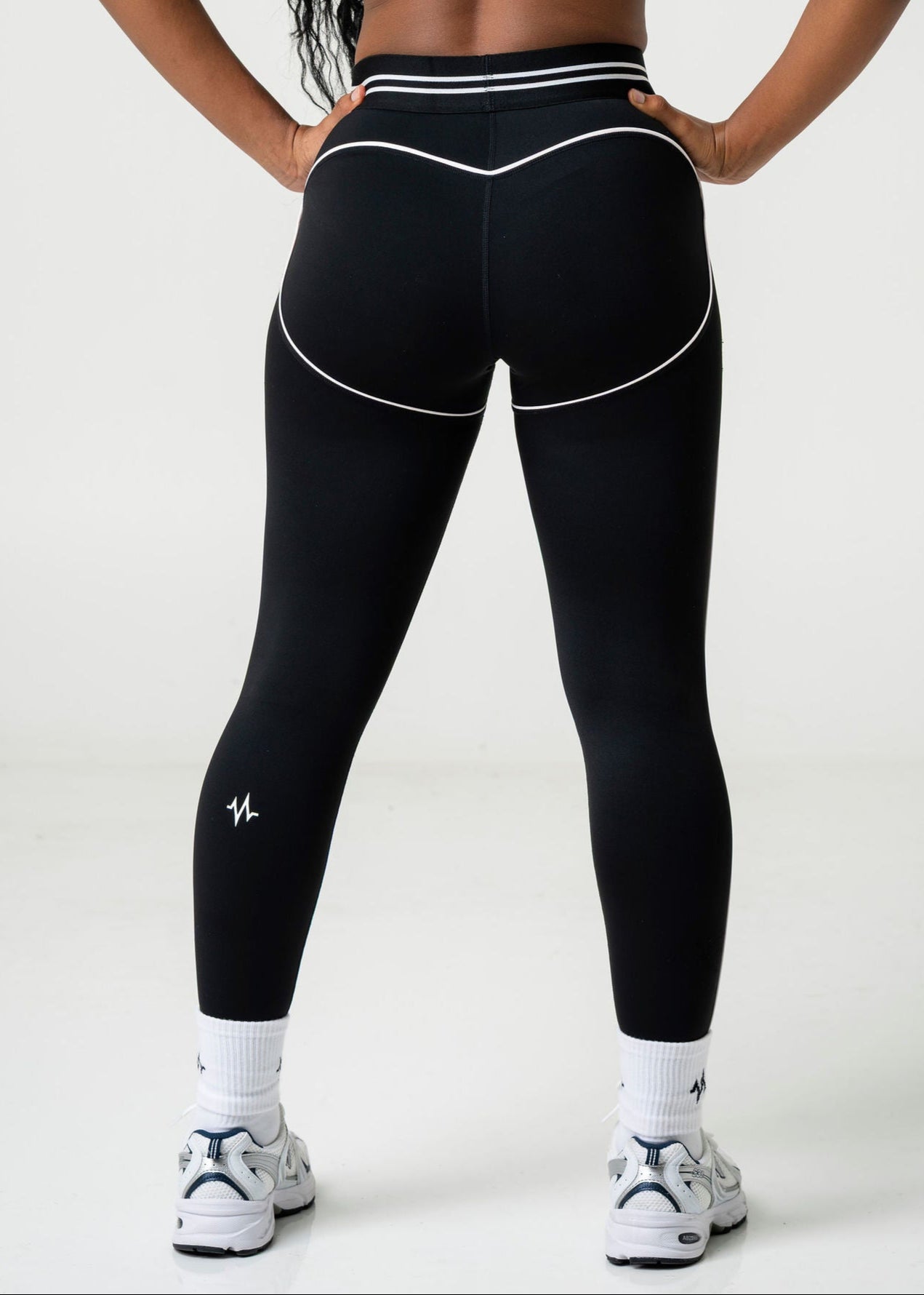 The Elsa contour leggings